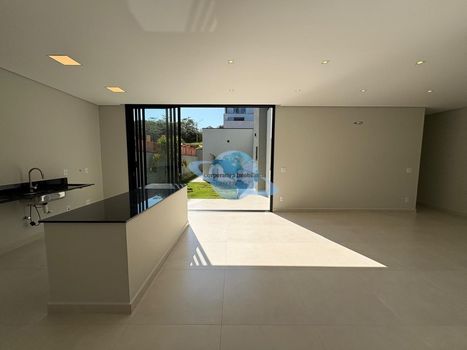 Foto 4 do(a) Casa em Condomínio de 3 quartos à venda em Jardim Villagio Milano, Sorocaba