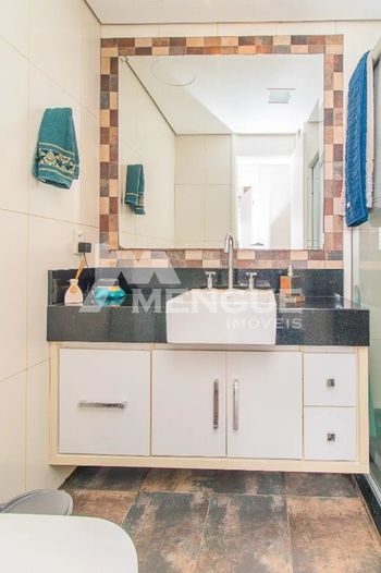Foto 8 do(a) Apartamento de 3 quartos à venda em Boa Vista, Porto Alegre