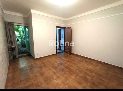 Foto 4 do(a) Sala / Conjunto Comercial false à venda em Fundinho, Uberlândia