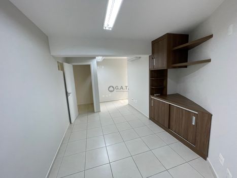 Foto 6 do(a) Sala / Conjunto Comercial false para alugar em Parque Campolim, Sorocaba