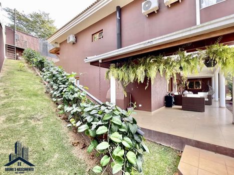 Foto 49 do(a) Casa de 5 quartos à venda em Pousada dos Bandeirantes, Carapicuíba