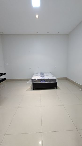 Foto 2 do(a) Kitnet / JK / Studio de 1 quartos para alugar em Setor Campinas, Goiânia
