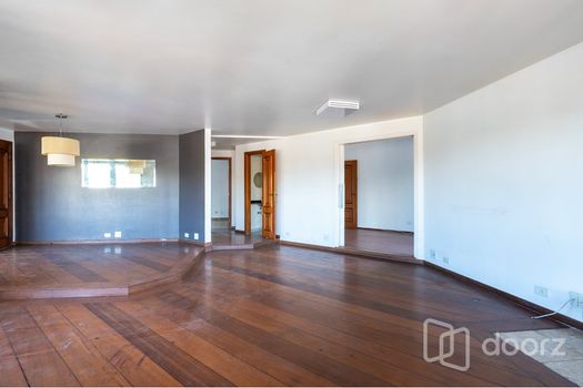 Foto 3 do(a) Apartamento de 4 quartos à venda em Chácara Santo Antônio (Zona Sul), São Paulo