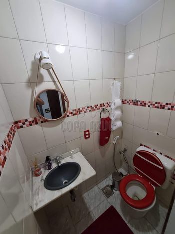 Foto 8 do(a) Apartamento de 3 quartos à venda em Leme, Rio de Janeiro