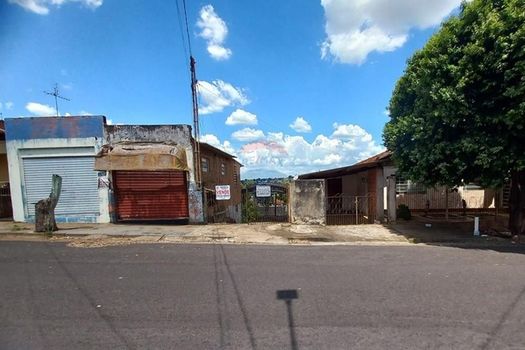 Foto 17 do(a) Terreno false à venda em Centro, Lins