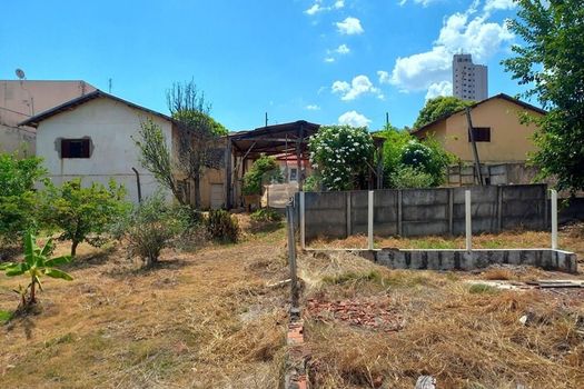 Foto 10 do(a) Terreno false à venda em Centro, Lins