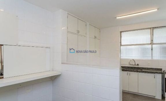 Foto 6 do(a) Apartamento de 3 quartos à venda em Jardim Paulista, São Paulo