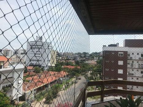 Foto 11 do(a) Apartamento de 3 quartos à venda em Jardim Lindóia, Porto Alegre