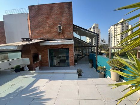 Foto 3 do(a) Cobertura de 4 quartos à venda em Paineiras do Morumbi, São Paulo