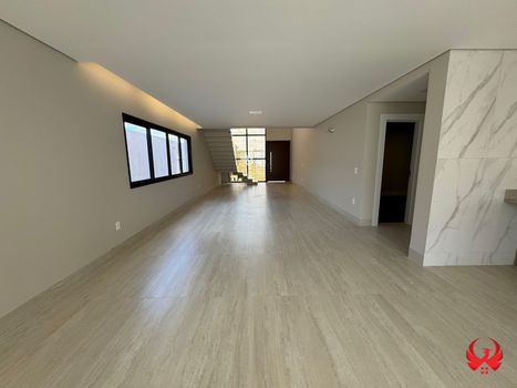 Foto 36 do(a) Casa em Condomínio de 4 quartos à venda em Nacional, Contagem