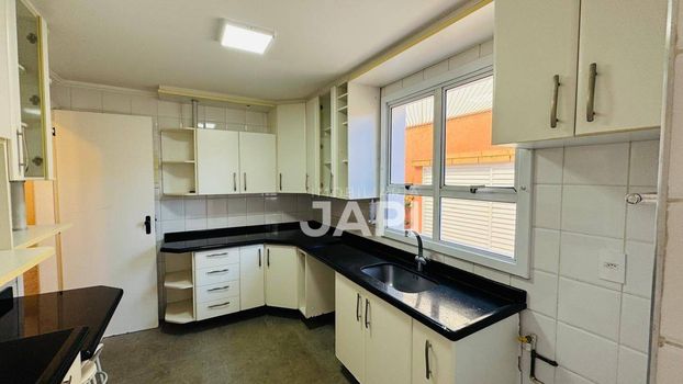 Foto 3 do(a) Casa em Condomínio de 3 quartos à venda em Recanto Quarto Centenário, Jundiaí