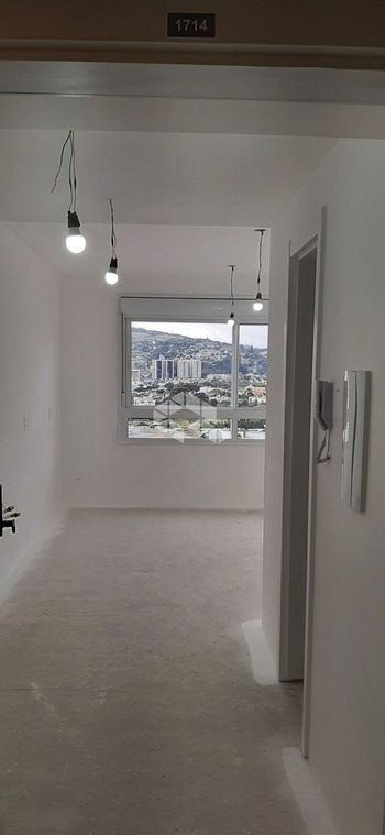 Foto 11 do(a) Apartamento de 1 quartos à venda em Partenon, Porto Alegre