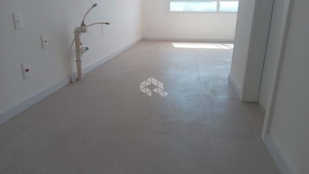 Foto 3 do(a) Apartamento de 1 quartos à venda em Partenon, Porto Alegre