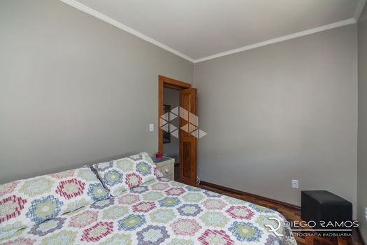 Foto 13 do(a) Apartamento de 2 quartos à venda em Jardim Sabará, Porto Alegre