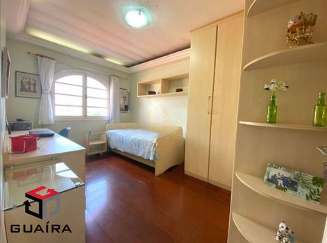 Foto 15 do(a) Casa de 4 quartos à venda em Barcelona, São Caetano do Sul