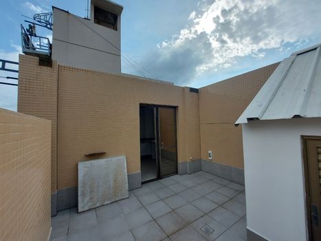 Foto 32 do(a) Apartamento de 2 quartos para alugar em Centro, Florianópolis
