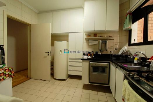 Foto 20 do(a) Apartamento de 4 quartos à venda em Parque Bairro Morumbi, São Paulo