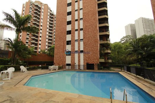 Foto 26 do(a) Apartamento de 4 quartos à venda em Parque Bairro Morumbi, São Paulo