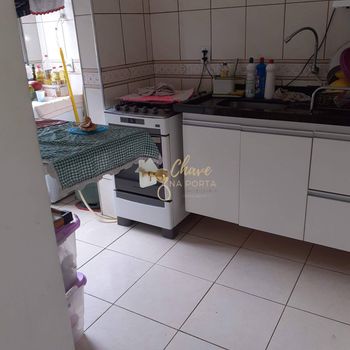 Foto 5 do(a) Apartamento de 2 quartos à venda em Vila Ísis Cristina, Embu das Artes