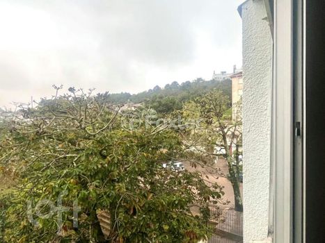 Foto 2 do(a) Apartamento de 3 quartos à venda em Cristal, Porto Alegre