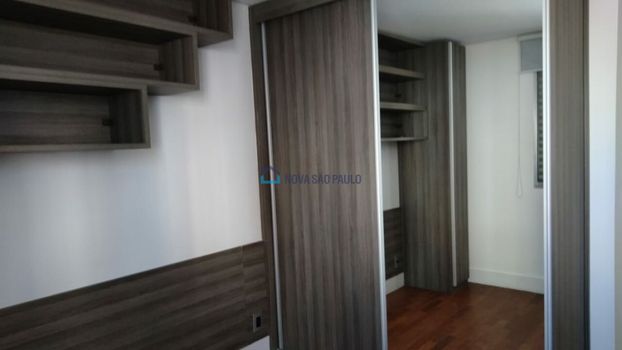 Foto 13 do(a) Apartamento de 3 quartos à venda em Vila Gumercindo, São Paulo