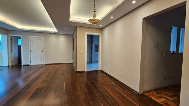 Foto 8 do(a) Apartamento de 3 quartos à venda em Indianópolis, São Paulo