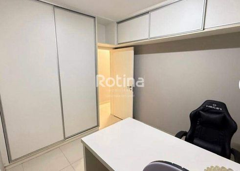 Foto 12 do(a) Apartamento de 3 quartos à venda em Saraiva, Uberlândia
