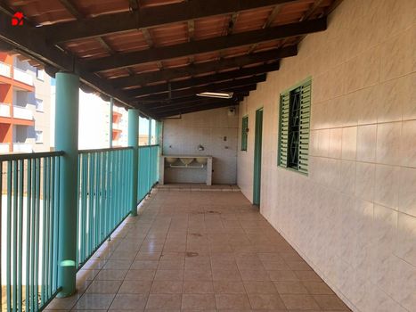 Foto 17 do(a) Casa de 4 quartos à venda em Vila Formosa, Anápolis