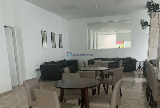 Foto 22 do(a) Apartamento de 3 quartos à venda em Vila Nova Conceição, São Paulo