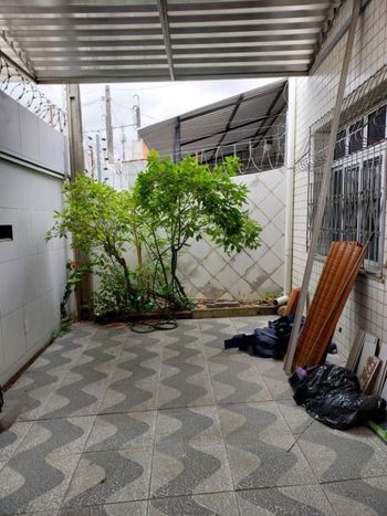 Foto 4 do(a) Casa de 6 quartos à venda em Tauape, Fortaleza