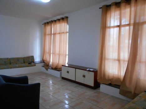 Foto 3 do(a) Casa de 3 quartos à venda em Parque Brasil, Jacareí