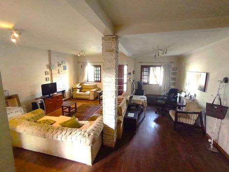 Foto 4 do(a) Casa em Condomínio de 3 quartos à venda em Jardim Ana Estela, Carapicuíba