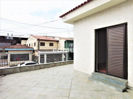 Foto 15 do(a) Casa de 3 quartos para alugar em Silveira, Santo André