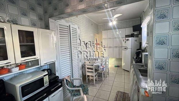 Foto 8 do(a) Casa de 3 quartos à venda em Vila Cascatinha, São Vicente