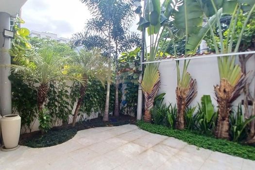 Foto 2 do(a) Casa de 3 quartos à venda em Grajaú, Rio de Janeiro