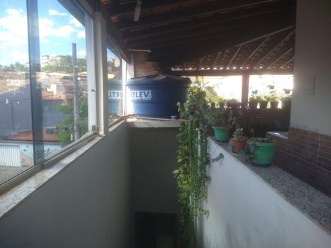 Foto 15 do(a) Casa de 3 quartos à venda em Xodó Marize, Belo Horizonte