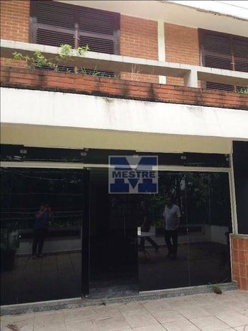 Foto 1 do(a) Casa de 4 quartos à venda em Jardim Maia, Guarulhos