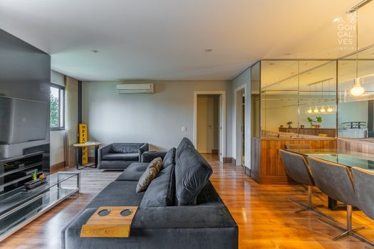 Foto 4 do(a) Apartamento de 3 quartos à venda em Vila Izabel, Curitiba