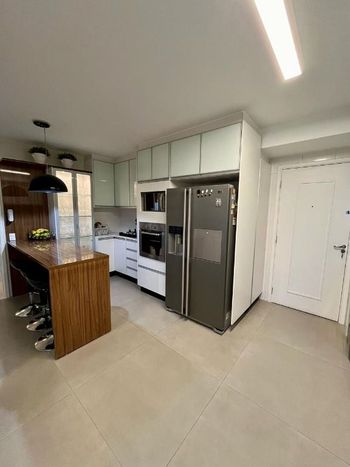 Foto 11 do(a) Apartamento de 4 quartos à venda em Jardim Londrina, São Paulo