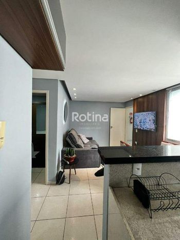 Foto 7 do(a) Apartamento de 2 quartos à venda em Gávea, Uberlândia