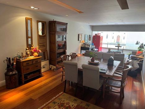 Foto 3 do(a) Apartamento de 3 quartos para alugar em Retiro, Petrópolis