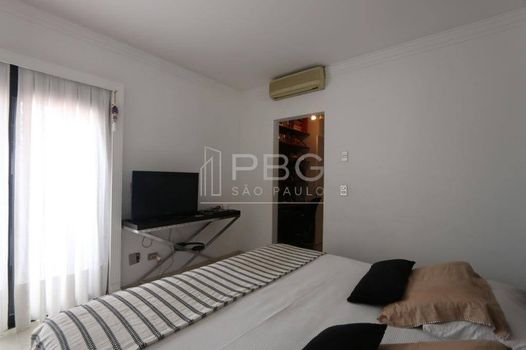 Foto 37 do(a) Apartamento de 4 quartos à venda em Vila Uberabinha, São Paulo