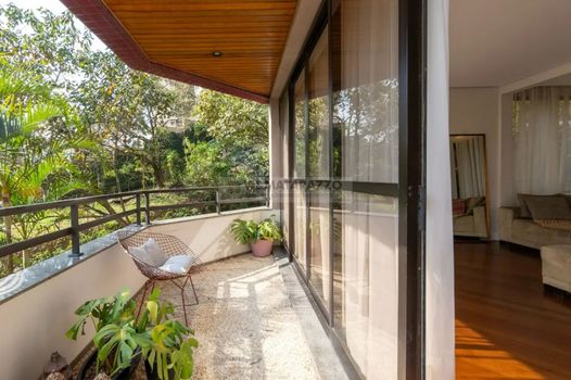 Foto 2 do(a) Apartamento de 3 quartos à venda em Jardim Fonte do Morumbi, São Paulo