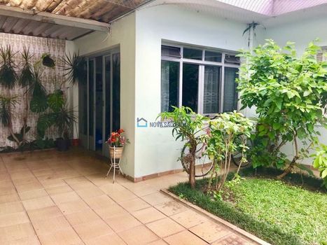 Foto 2 do(a) Casa de 4 quartos à venda em Granja Julieta, São Paulo