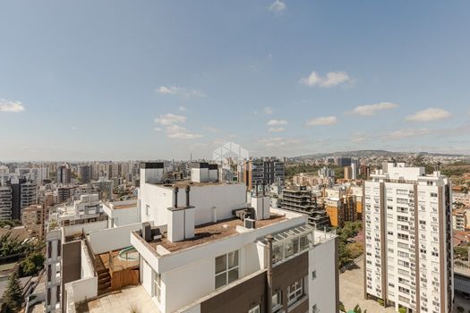 Foto 23 do(a) Cobertura de 2 quartos à venda em Boa Vista, Porto Alegre