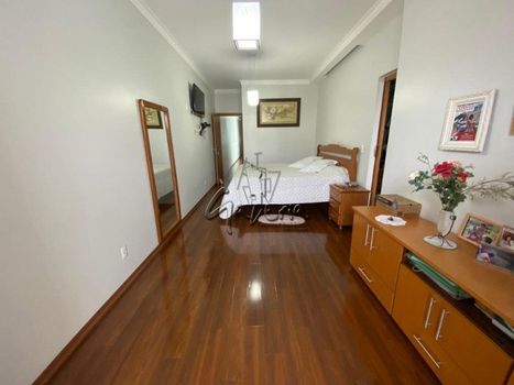 Foto 42 do(a) Casa de 4 quartos à venda em Osvaldo Cruz, São Caetano do Sul