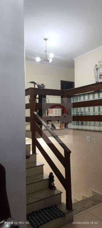 Foto 6 do(a) Casa de 4 quartos à venda em Campos Elíseos, Taubaté