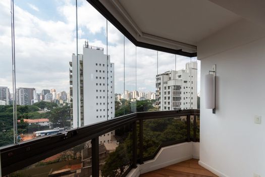 Foto 33 do(a) Cobertura de 3 quartos à venda em Moema, São Paulo