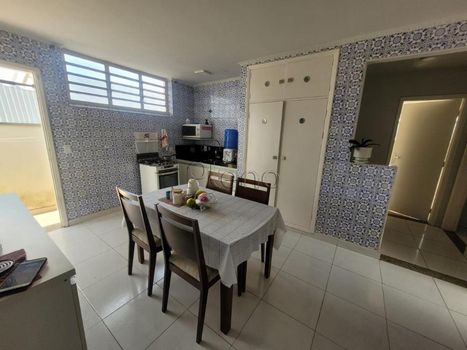 Foto 4 do(a) Casa em Condomínio false à venda em Jardim Aurélia, Campinas