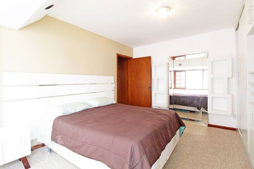 Foto 18 do(a) Apartamento de 2 quartos à venda em Petrópolis, Porto Alegre